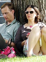 12 pictures - Sitting upskirts outdoors