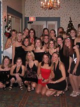 10 pictures - Naughty Brides upskirt photos