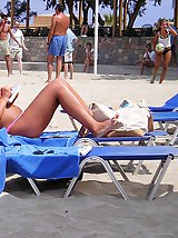 12 pictures - Exotic bikini shots from voyeur cam