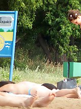 12 pictures - Fatty legs of sweet bikini milfs