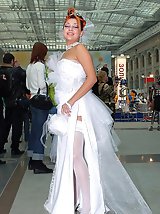 9 pictures - Pictures of Plump Bride Spreads Legs
