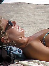 10 pictures - Downblouse parade upskirt pics